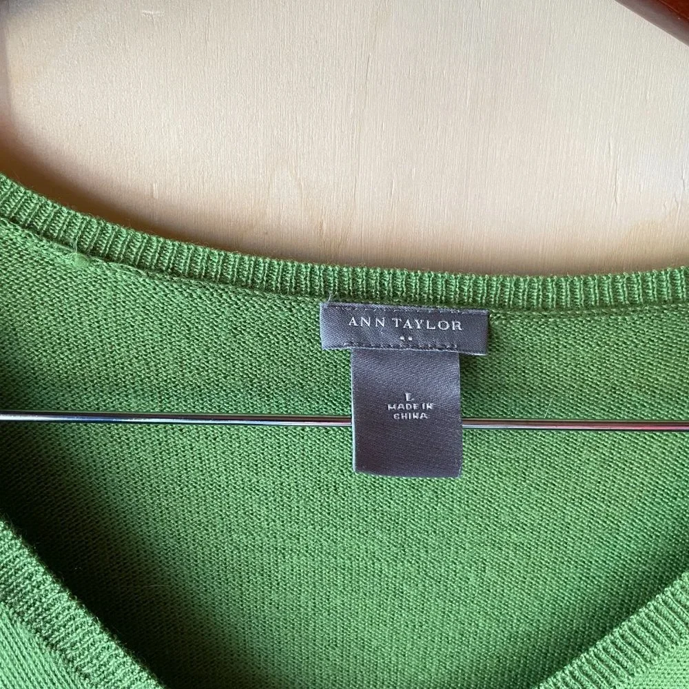 Ann Taylor Merino-blend Green Sweater, Size L - Picture 2 of 5
